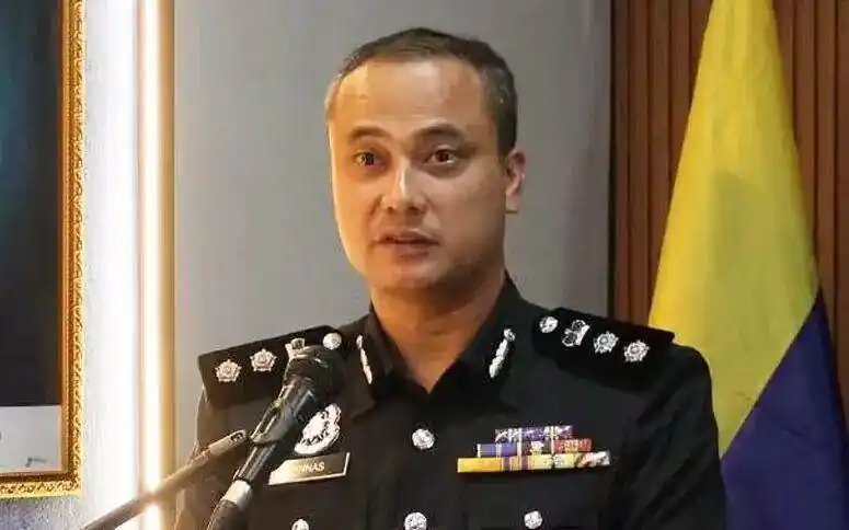 Five Masked Robbers Storm Chinese Businessman's Kuala Lumpur Apartment